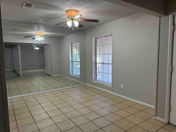 4th image of 4902 Inverness Ave