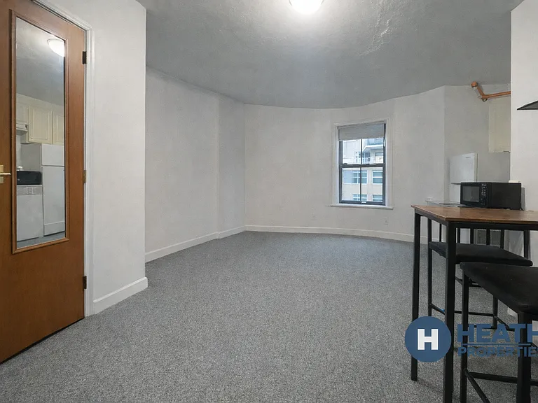 28 S Huntington Ave #101 — Photo 3
