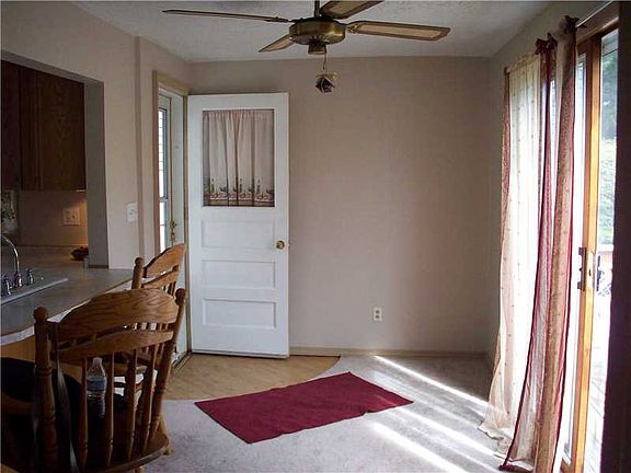 2nd image of 223 James St