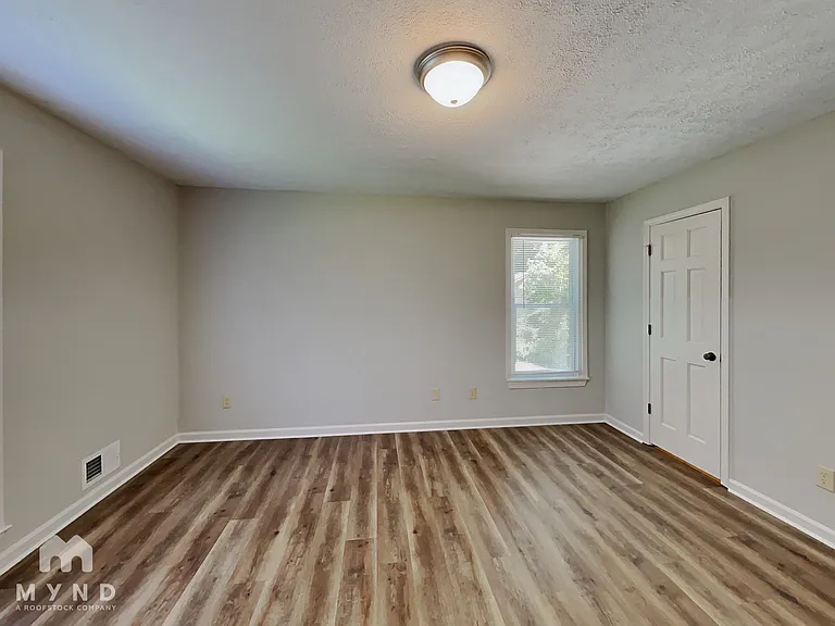 1186 Bay Ridge Dr — Photo 16