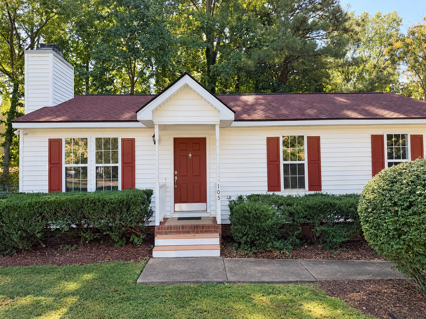 3 bed, 980 sqft, $2,494 — Photo 1