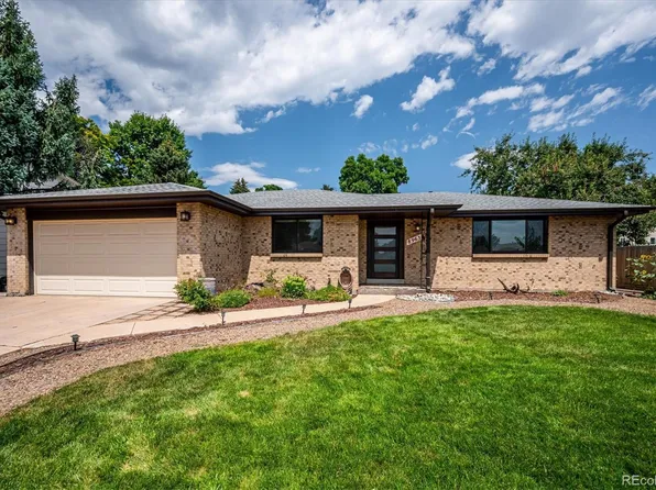 8963 W La Salle Avenue, Lakewood, CO 80227