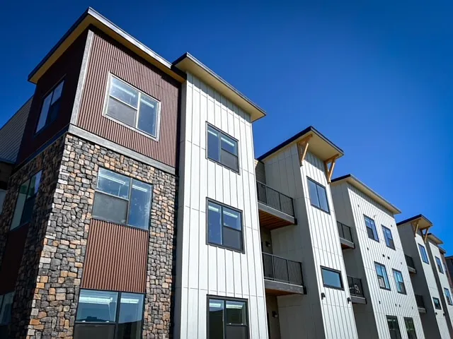 Main Street Apartments — Photo 3