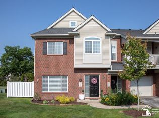 23063 Fairlane Blvd, Trenton, MI 48183