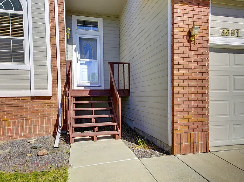 3591 Sawgrass Trl — Photo 2