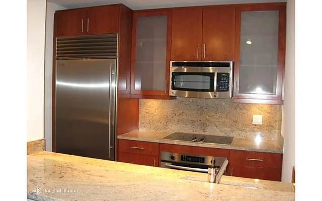 Rented by Douglas Elliman | media 34
