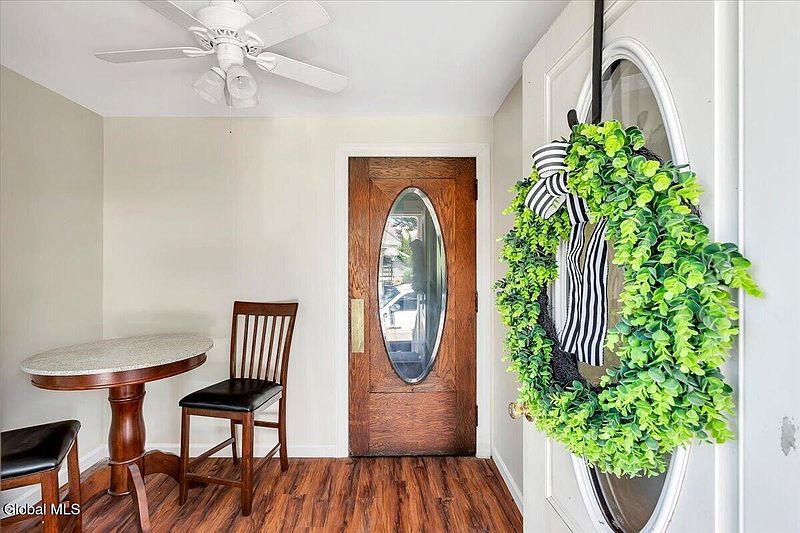 4th image of 49 Green Street