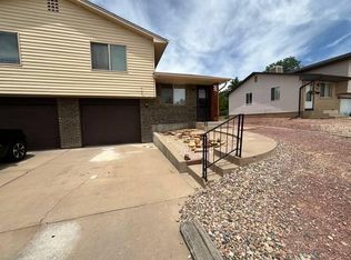 17 Alan Shepard Rd, Pueblo, CO 81001