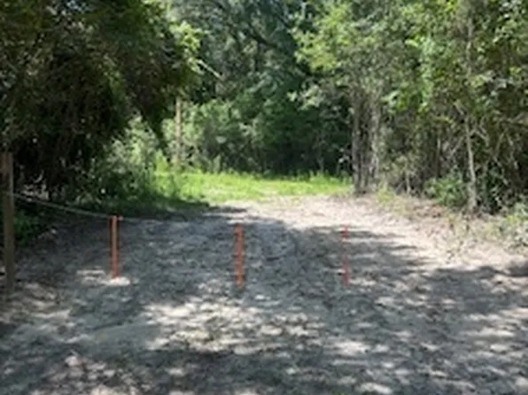 Clifford Rd, Claxton, GA 30417