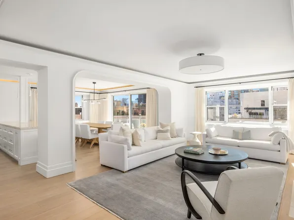 150 East 69th Street image 1 of 13