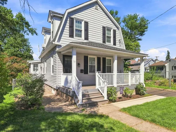 17 N New St, Hatboro, PA 19040
