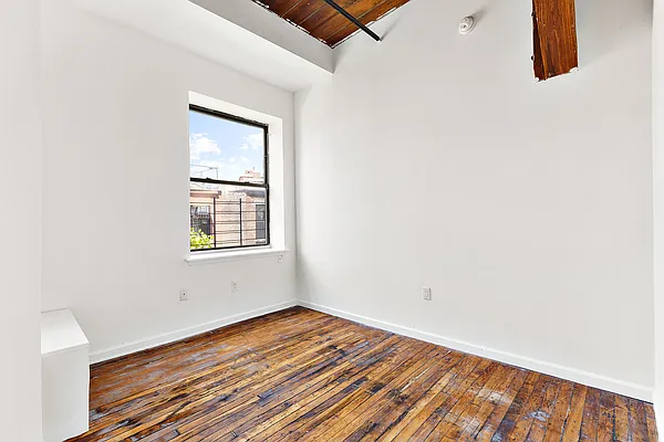 Rented by Brown Harris Stevens | media 12