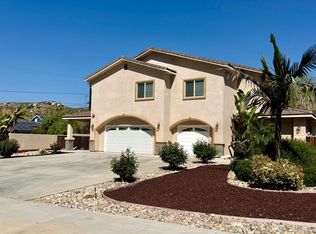 9202 Los Coches Rd, Lakeside, CA 92040