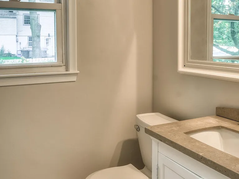 3511 S 107th Avenue Cir — Photo 16