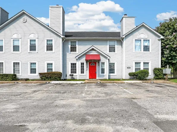 351 Fort Worth Ave APT 102, Norfolk, VA 23505