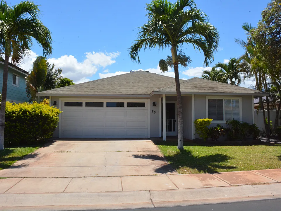 70 Noolu St