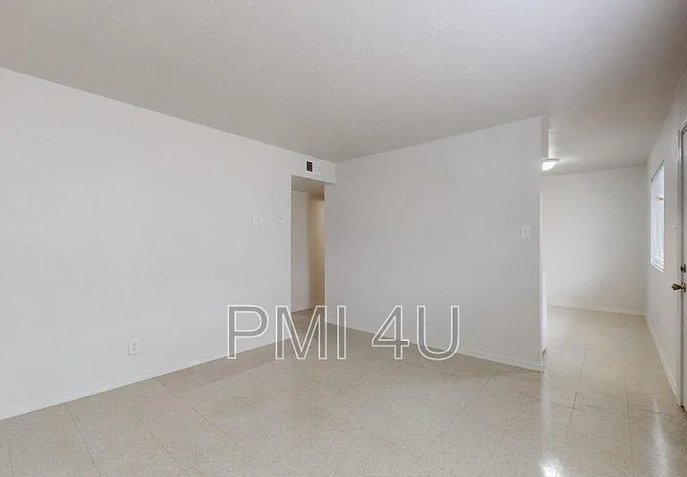 233 Tennessee St NE #D — Photo 12