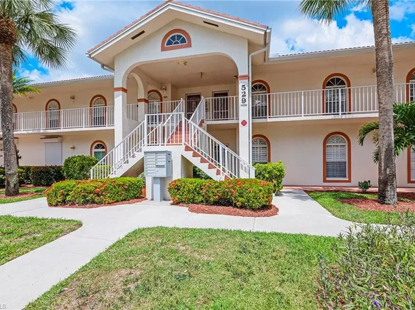 529 Mardel DR #304, NAPLES, FL 34104