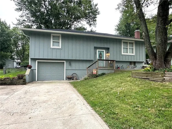 160 Nolker Dr, Lawson, MO 64062