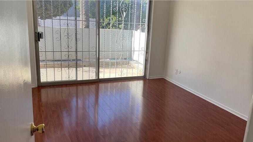 2nd image of 7617 De Longpre Ave APT 2