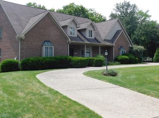 9719 Decatur Dr, Indianapolis, IN 46256