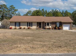 7842 Amesbury Rd, Fayetteville, NC 28311