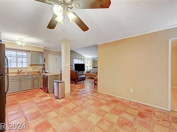 3rd image of 2725 S Nellis Blvd Unit 2179