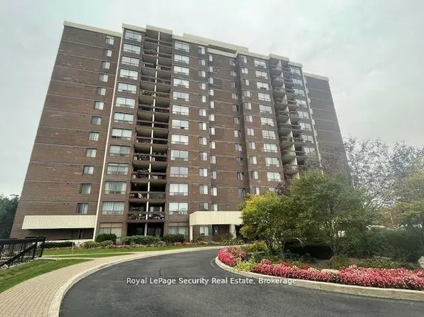 2556 Argyle Rd #805, Mississauga, ON L5B 2H6