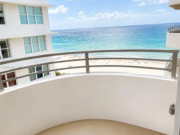 5555 Collins Ave #12C — Photo 28