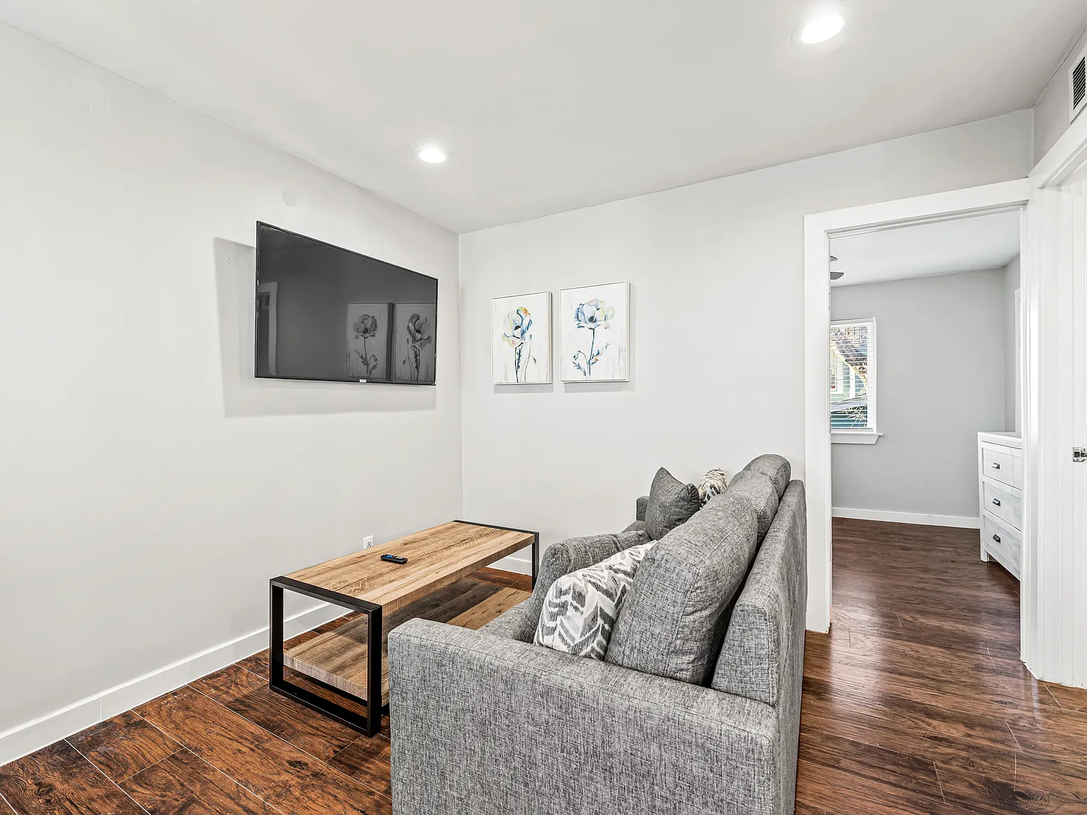 1 bed, 600 sqft, $2,000 — Photo 4