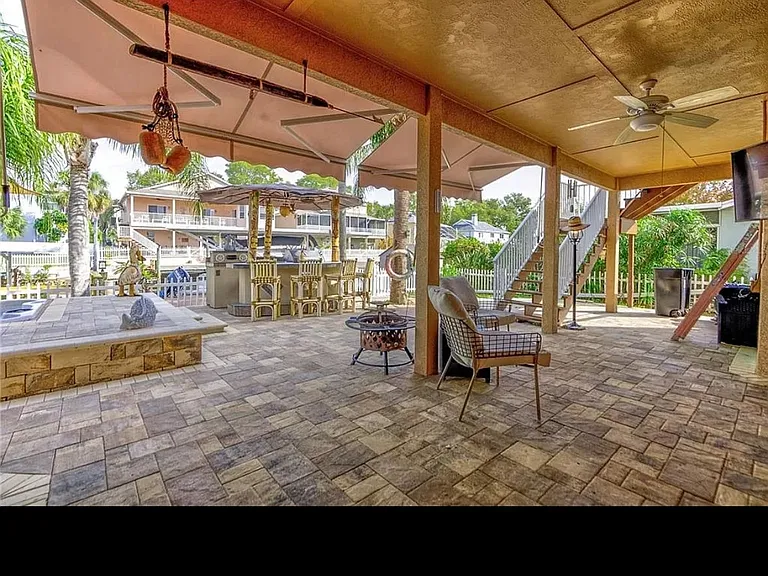 7533 Hatteras Dr — Photo 21