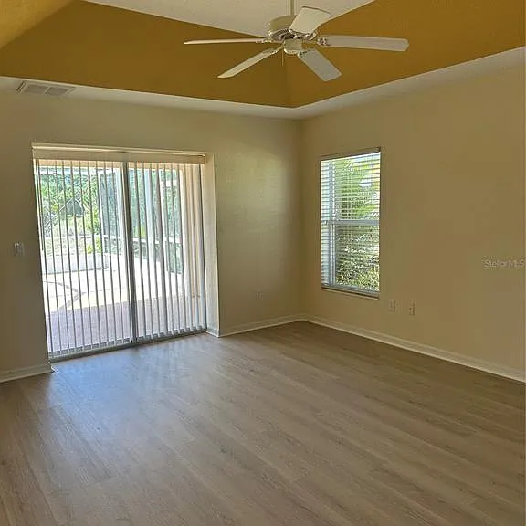 8171 Rocliff Ave — Photo 15
