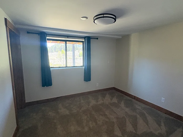 Hideaway Ct — Photo 8