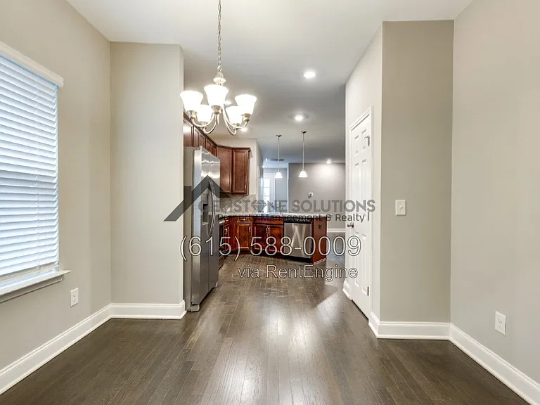 714 Hahn Ct — Photo 14