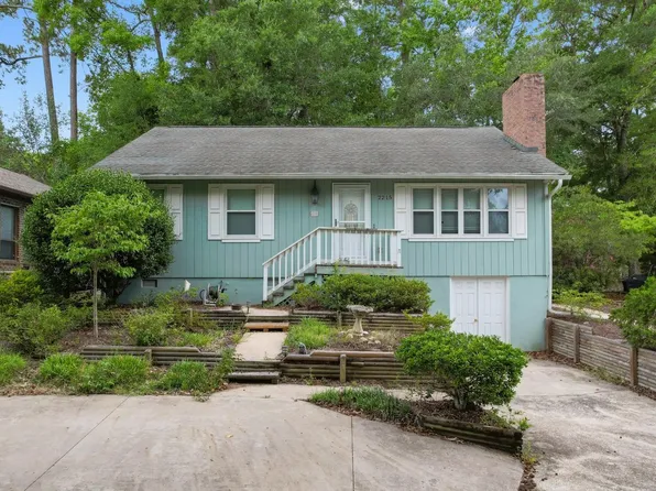 2215 Jefferson Circle, Little River, SC 29566