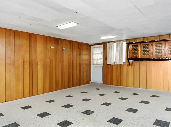 62-45 69th Place image 17 of 27