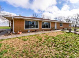 6544 Hunt Rd, Burlington, IA 52601