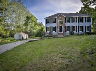 15 Meetinghouse Rd, Windham, NH 03087