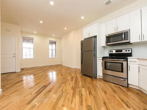 2311 Cortelyou Rd, Brooklyn, NY 11226