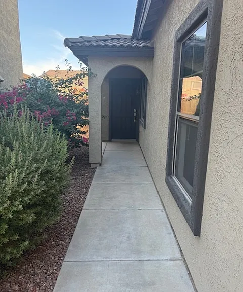 45008 W Miramar Rd — Photo 12