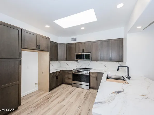 7349 E Placita De La Intriga, Tucson, AZ 85715
