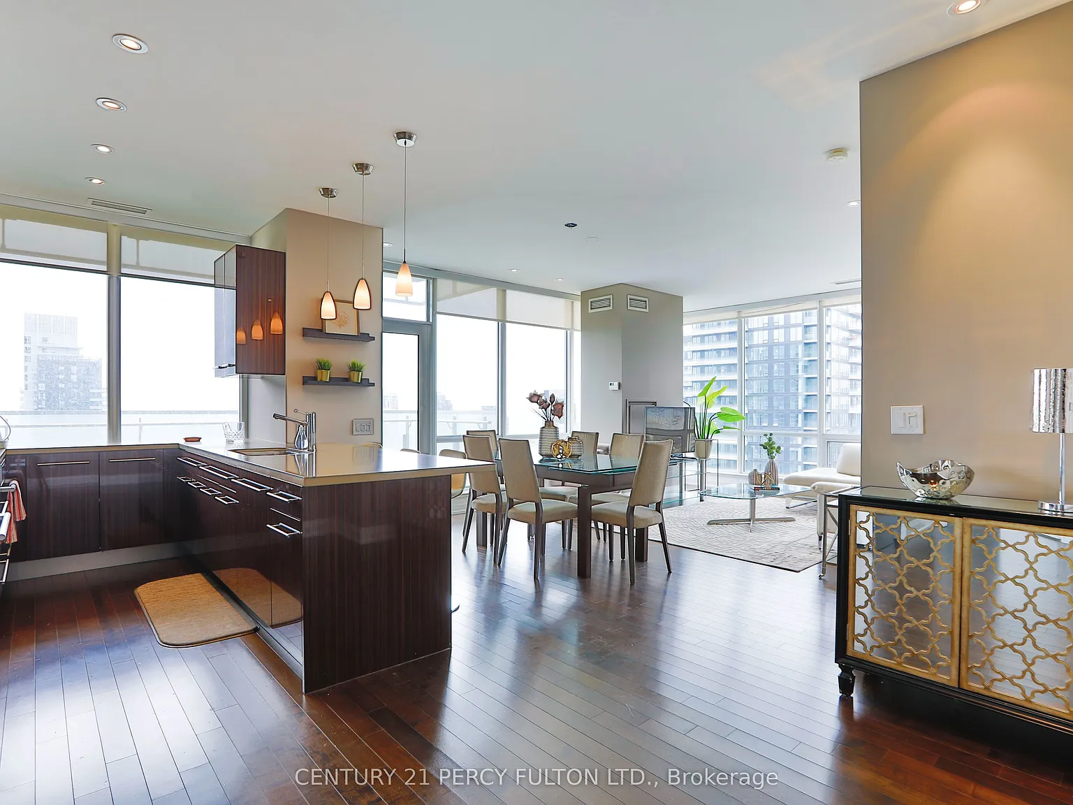 3 bed, $6,200 — Photo 2