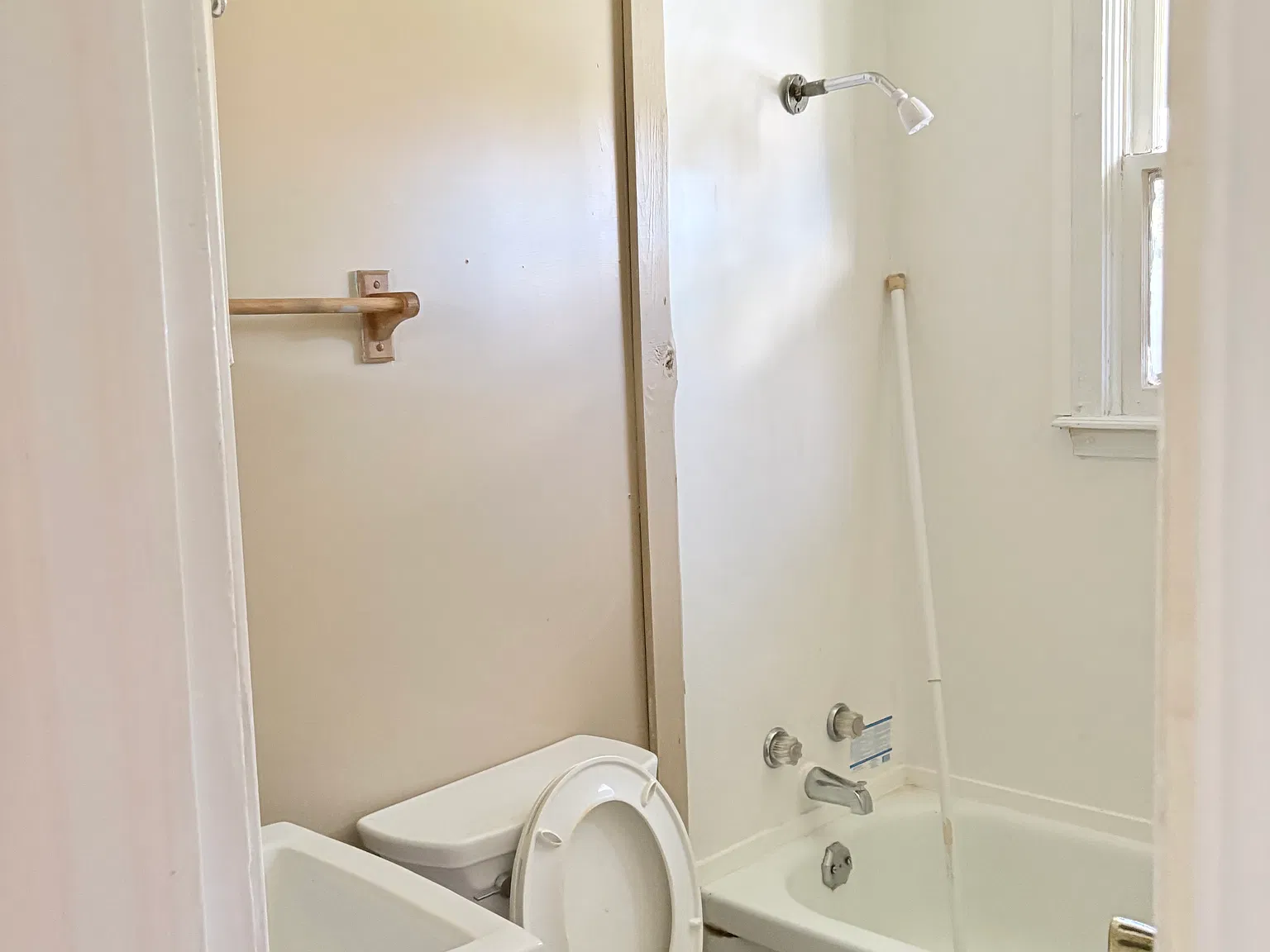 2 bed, 600 sqft, $1,200 — Photo 4