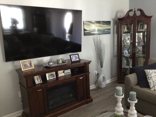 5672 Grimes Ct, The Villages, FL 32163