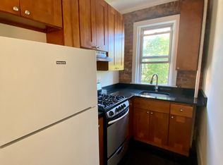 22 Hemenway St #1, Boston, MA 02115