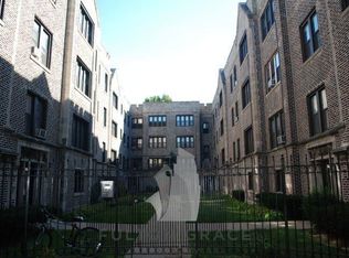 1317 W Estes Ave UNIT 17-4, Chicago, IL 60626