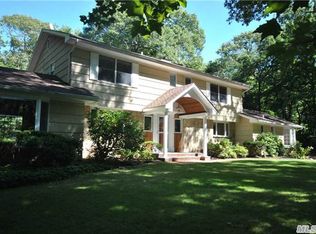 7 Cliff Rd, Port Jefferson, NY 11777