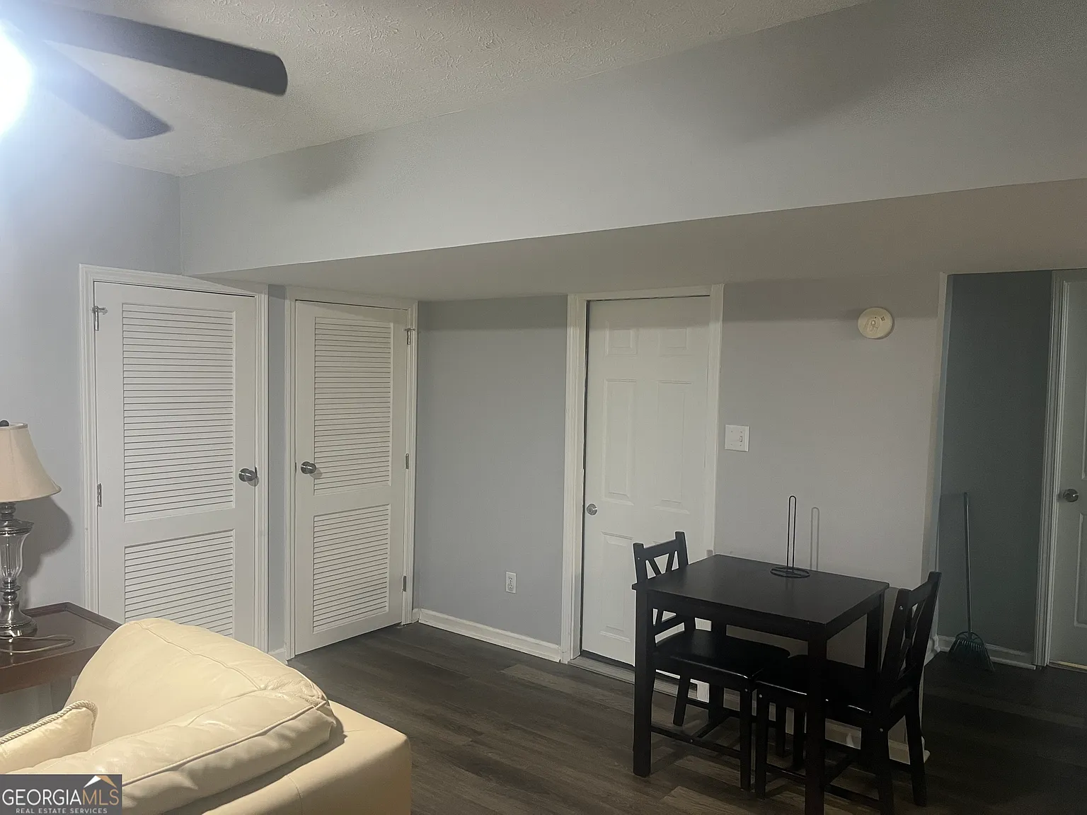 2 bed, 750 sqft, $1,500 — Photo 3
