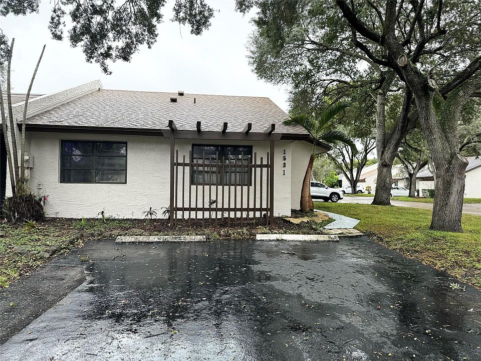 1st image of 1531 NW 98th Avenue