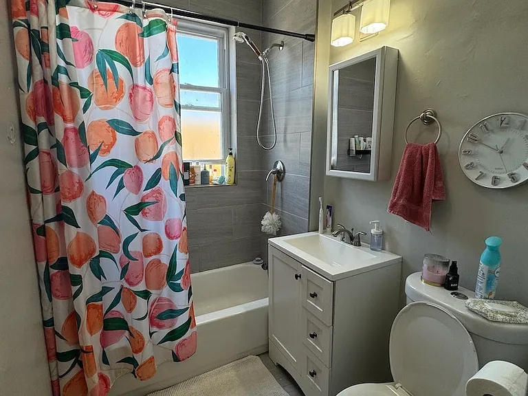 2912 N Albany Ave #3W — Photo 14
